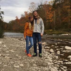 Meet your Posher, Alie